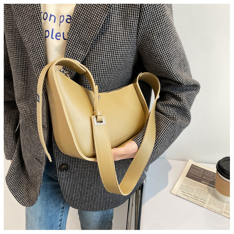 Bolsa Feminina Retro Versátil Tipo Sela