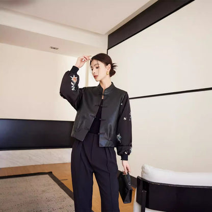 Casaco Feminino em Couro Sintético