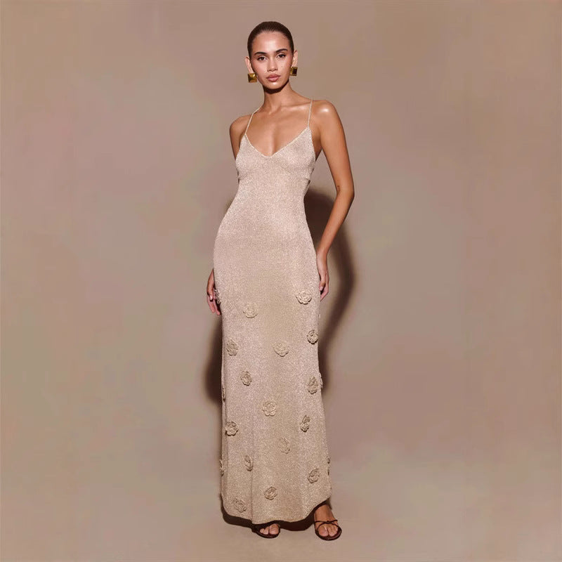 Vestido Feminino em Crochê com Flores e Brilho