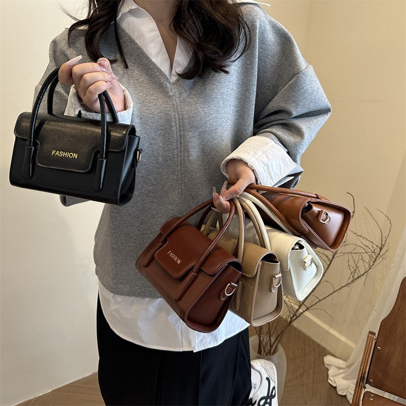 Womens Minimalist Solid-color Trendy Niche Crossbody Bag