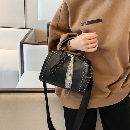 Large-capacity Wide-band Crossbody Shoulder Bag