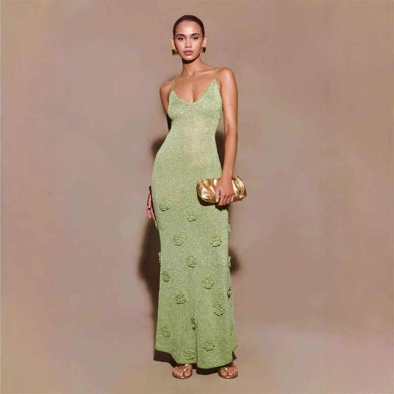 Vestido Feminino em Crochê com Flores e Brilho