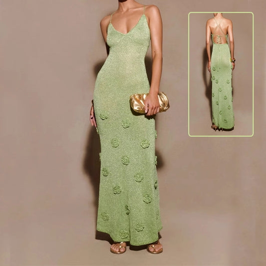 Vestido Feminino em Crochê com Flores e Brilho