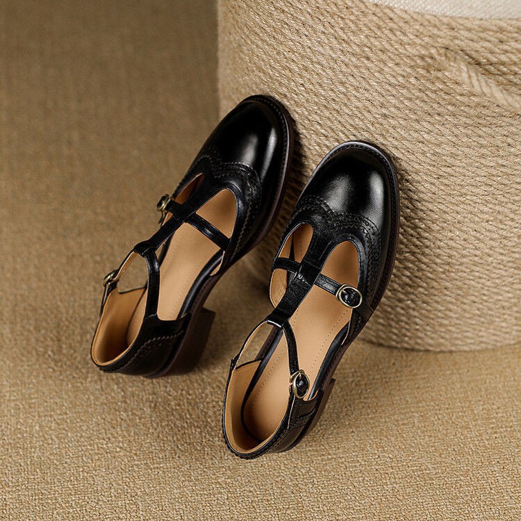 Retro Brogue Womens Shoes In British Style