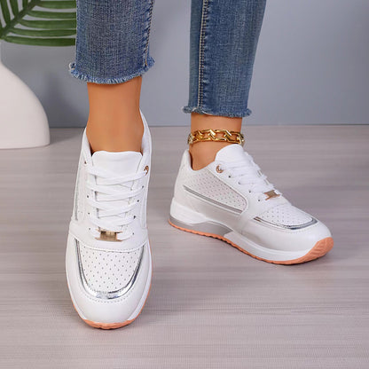 Tênis Flat Color-block com Bico Redondo e Amarração – Conforto Casual