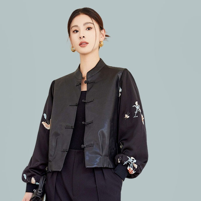 Casaco Feminino em Couro Sintético